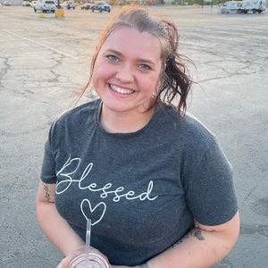 Meet your Posher, Madelyn